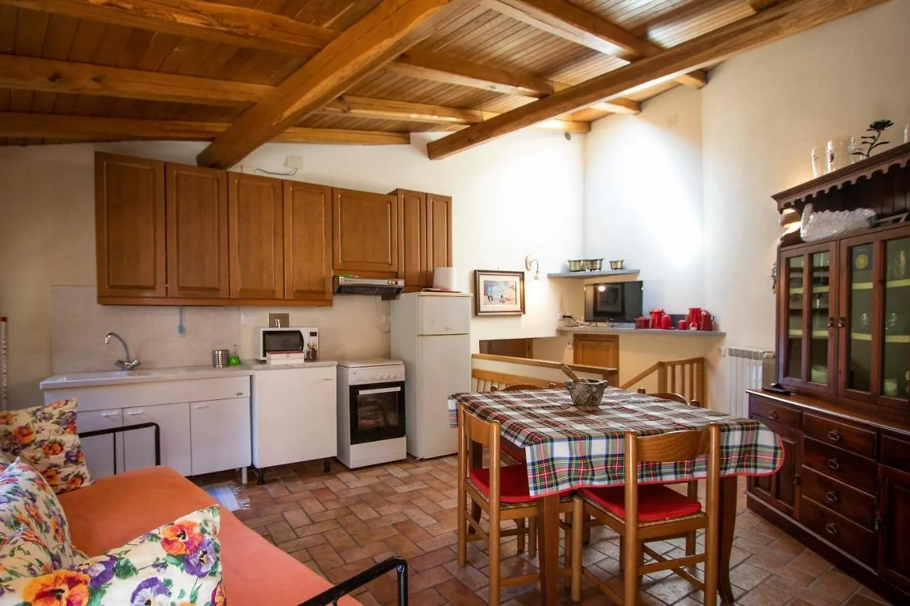 Le Case Di Petra Vignana Apartment